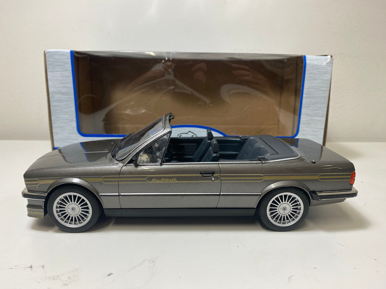 DAMAGED AS-IS 1/18 Model Car Group 1986 BMW Alpina C2 2.7 E30 Convertible (Grey Metallic) Car Model