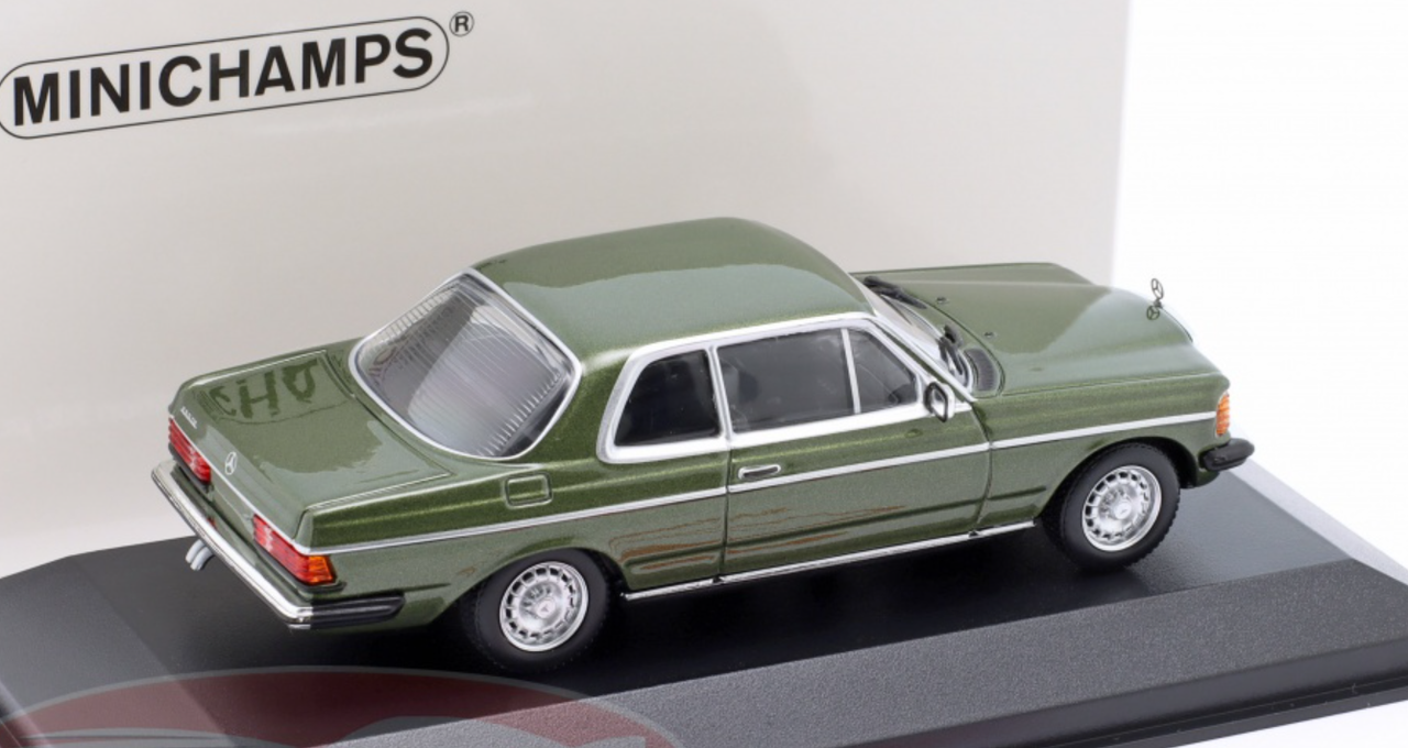 1/43 Minichamps 1982 Mercedes-Benz 230CE (W123) (Green Metallic) Car Model
