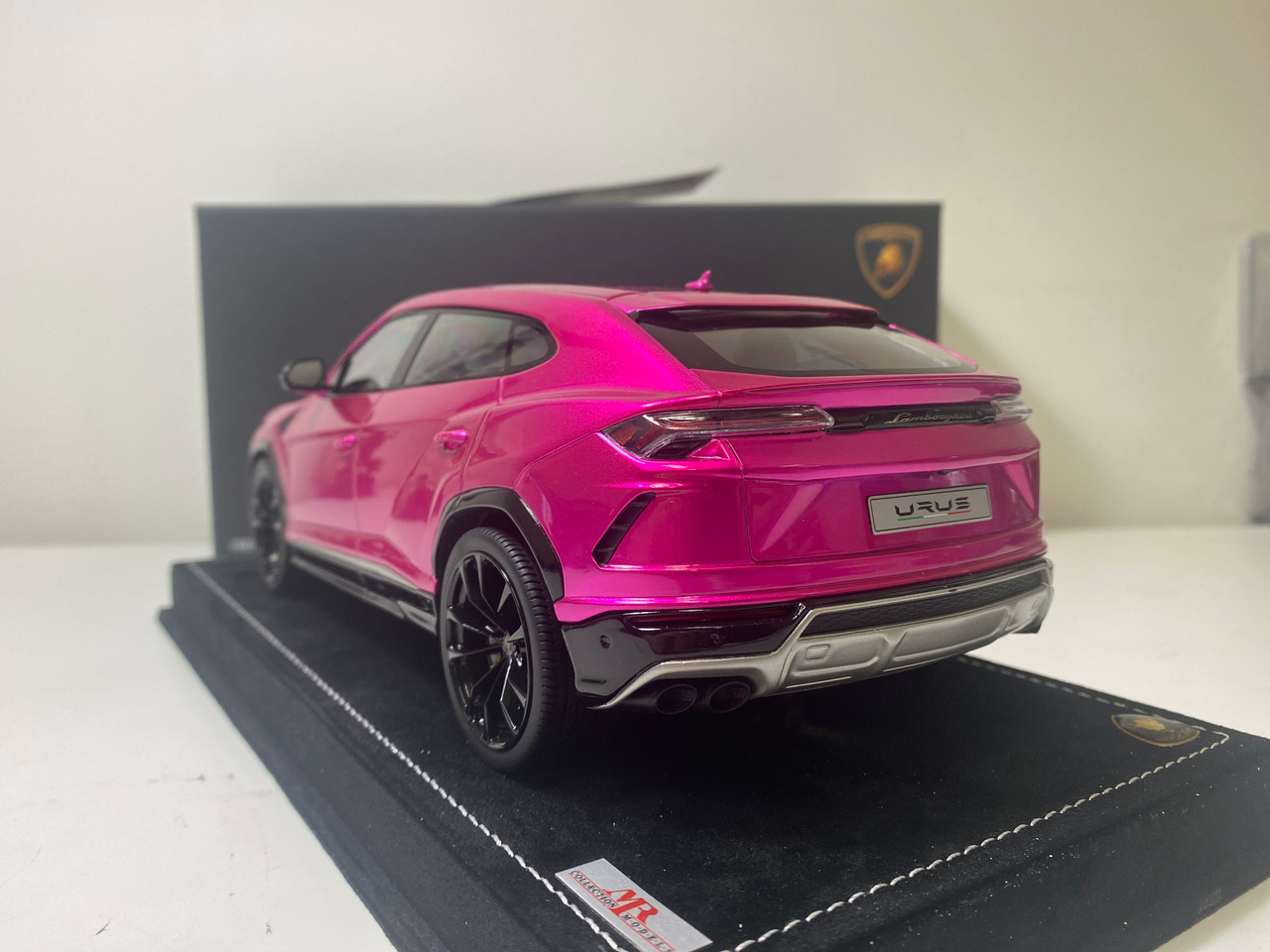 1/18 MR Collection Lamborghini Urus (Flash Gloss Pink) with Black Gloss Wheels & Yellow Calipers Car Model Limited 10 Pieces