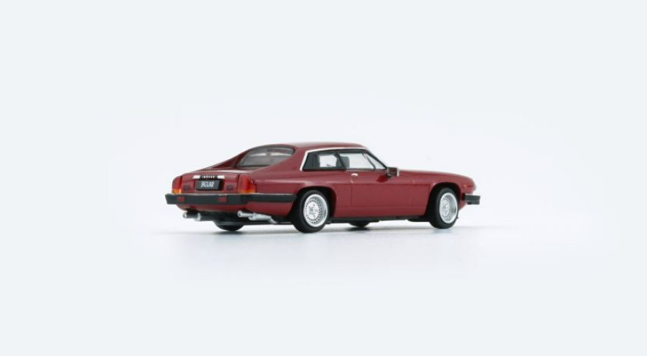 1/64 BM Creations Jaguar 1984 XJS -Regency Red (LHD) 
