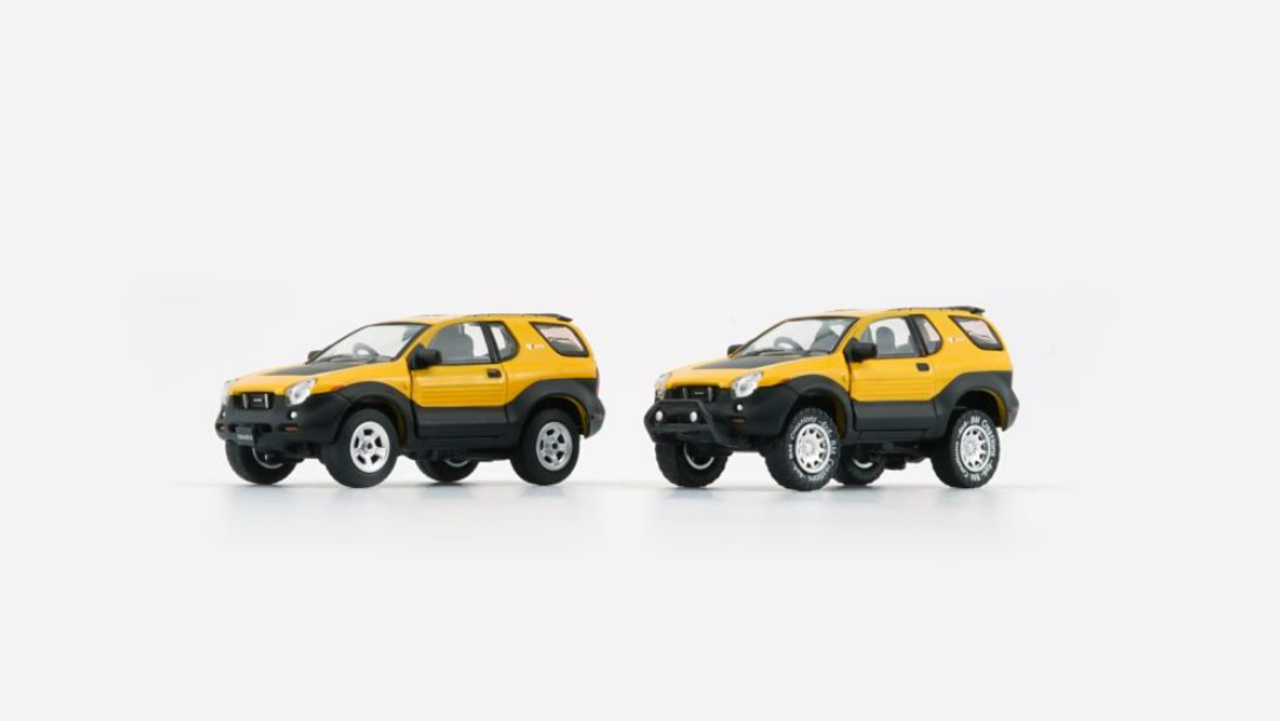1/64 BM Creations Isuzu 1997 -2001 Vehicross - Yellow (LHD)