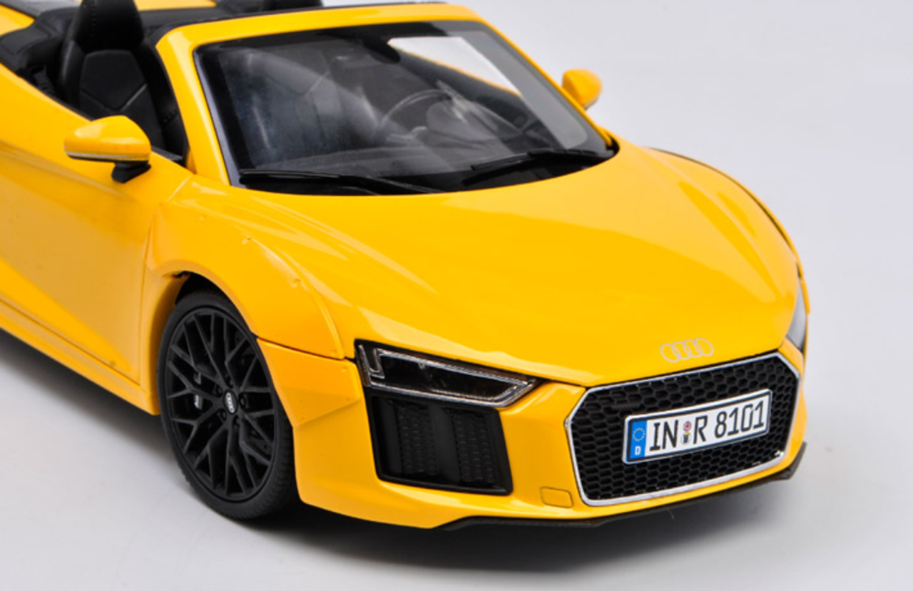 Audi R8 Spyder V10 イエロー ミニカー 1/18 Dealer Edition Audi R8 V10 Plus Spyder (Yellow) Diecast