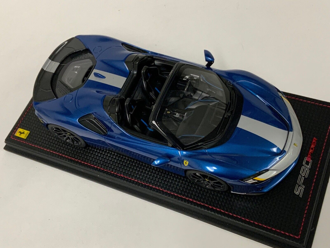 1/18 MR Collection Ferrari SF90 Spider (Electric Blue) Car Model