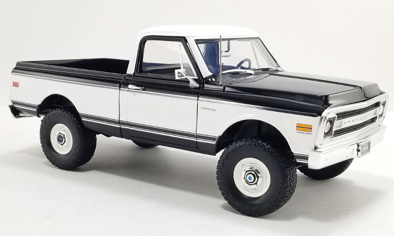 1/18 ACME 1969 Chevrolet K10 4x4 (Black & White) Diecast Car Model