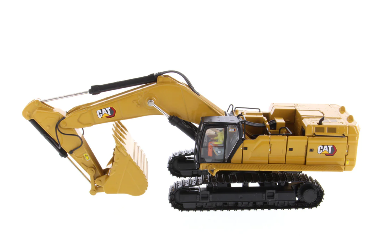 DAMAGED AS-IS 1/50 Diecast Masters Cat 395 Large Hydraulic Excavator