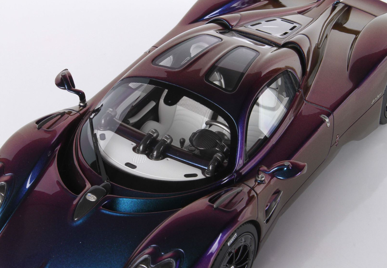 1/18 BBR Pagani Utopia (Chameleon Purple Holographic) Resin Car Model Limited 48 Pieces