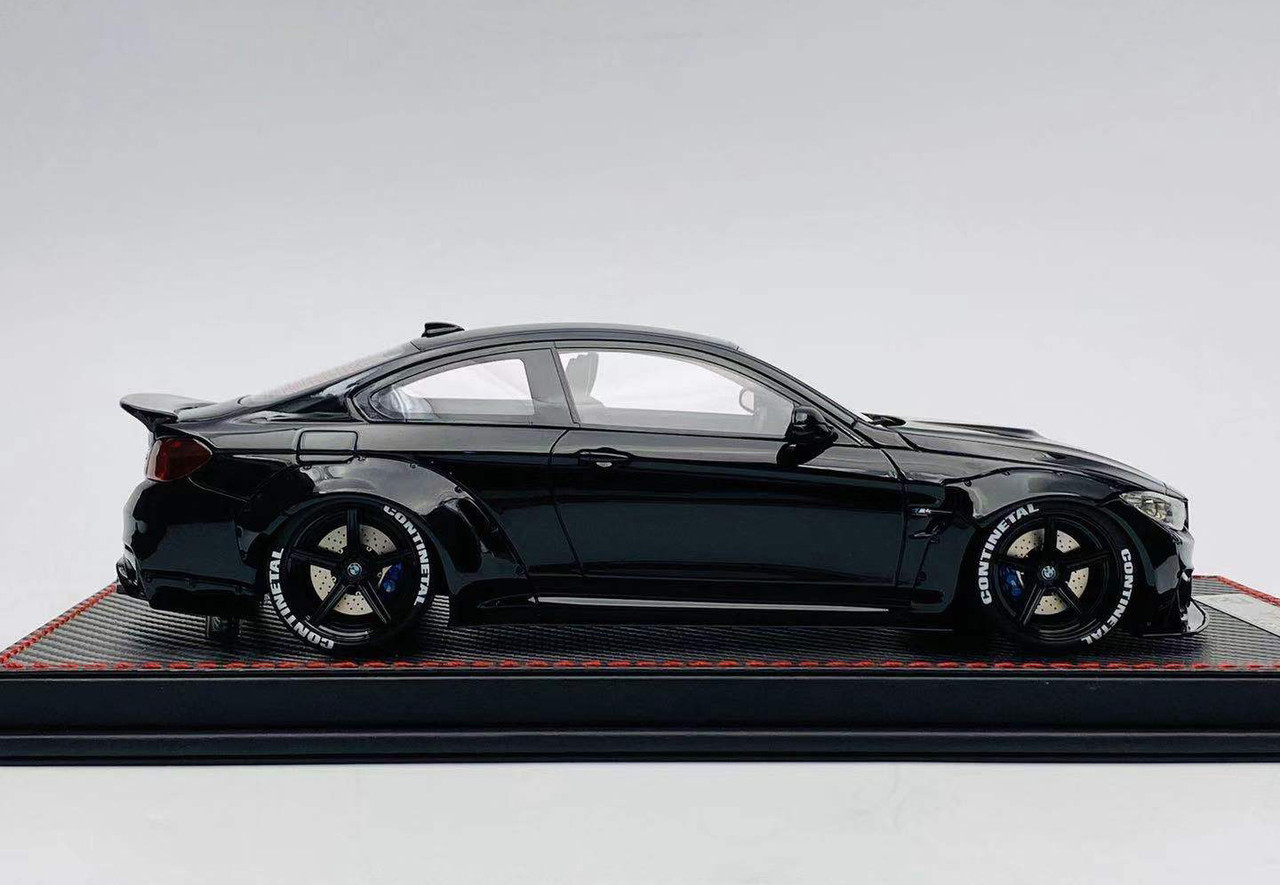 1/18 Track Collections BMW F82 M4 Liberty Walk LB Works 