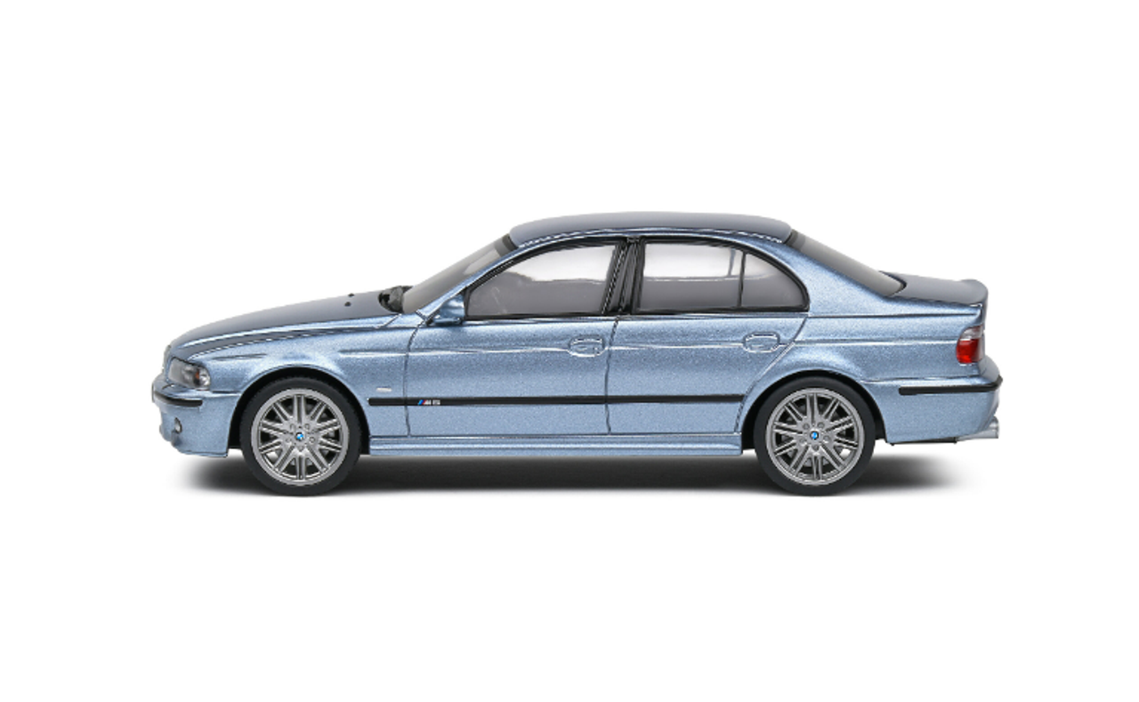 1/43 Solido 2000 BMW M5 (E39) (Silver Blue Metallic) Diecast Car Model