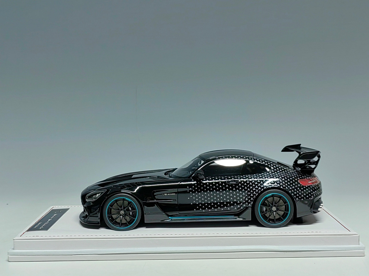 1/18 Ivy Mercedes-Benz AMG GT Black Series (Black with Mercedes Stars) Resin Car Model Limited 60 Pieces