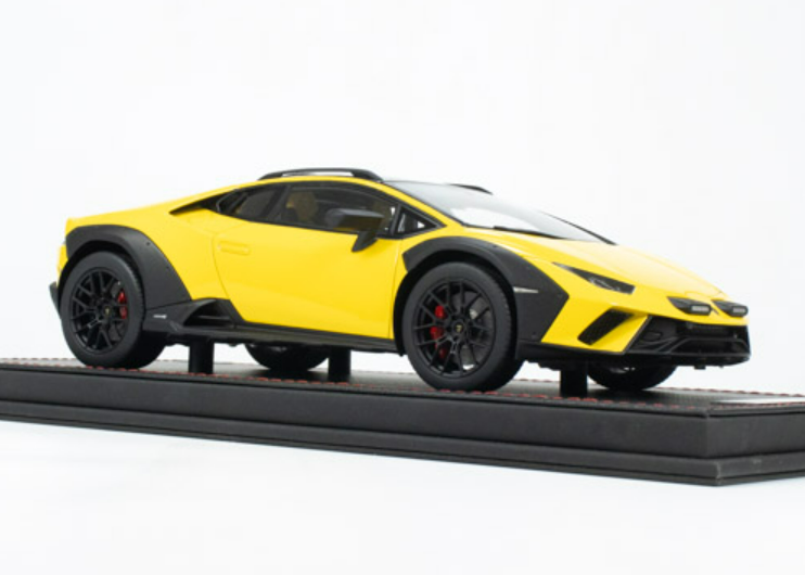 Lamborghini Huracan Sterrato « Bosco » 1:18 MR Collection, Précommandes
