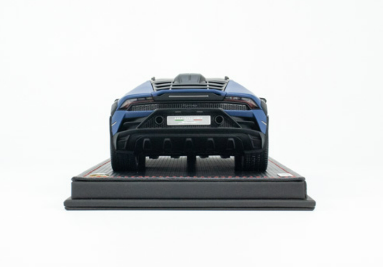 1/18 MR Collection Lamborghini Huracan Sterrato Matte Blue