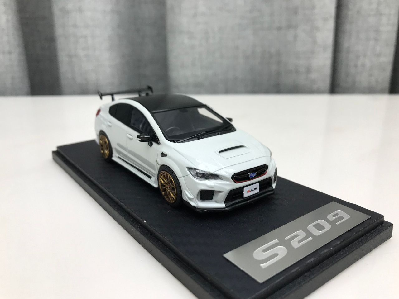 1/43 Sunyork Subaru WRX STi S209 (White) Diecast Car Model