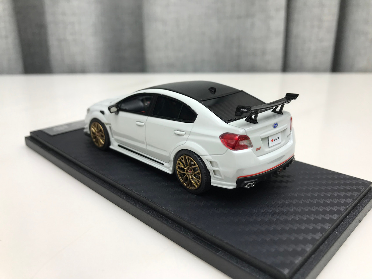 1/43 Sunyork Subaru WRX STi S209 (White) Diecast Car Model