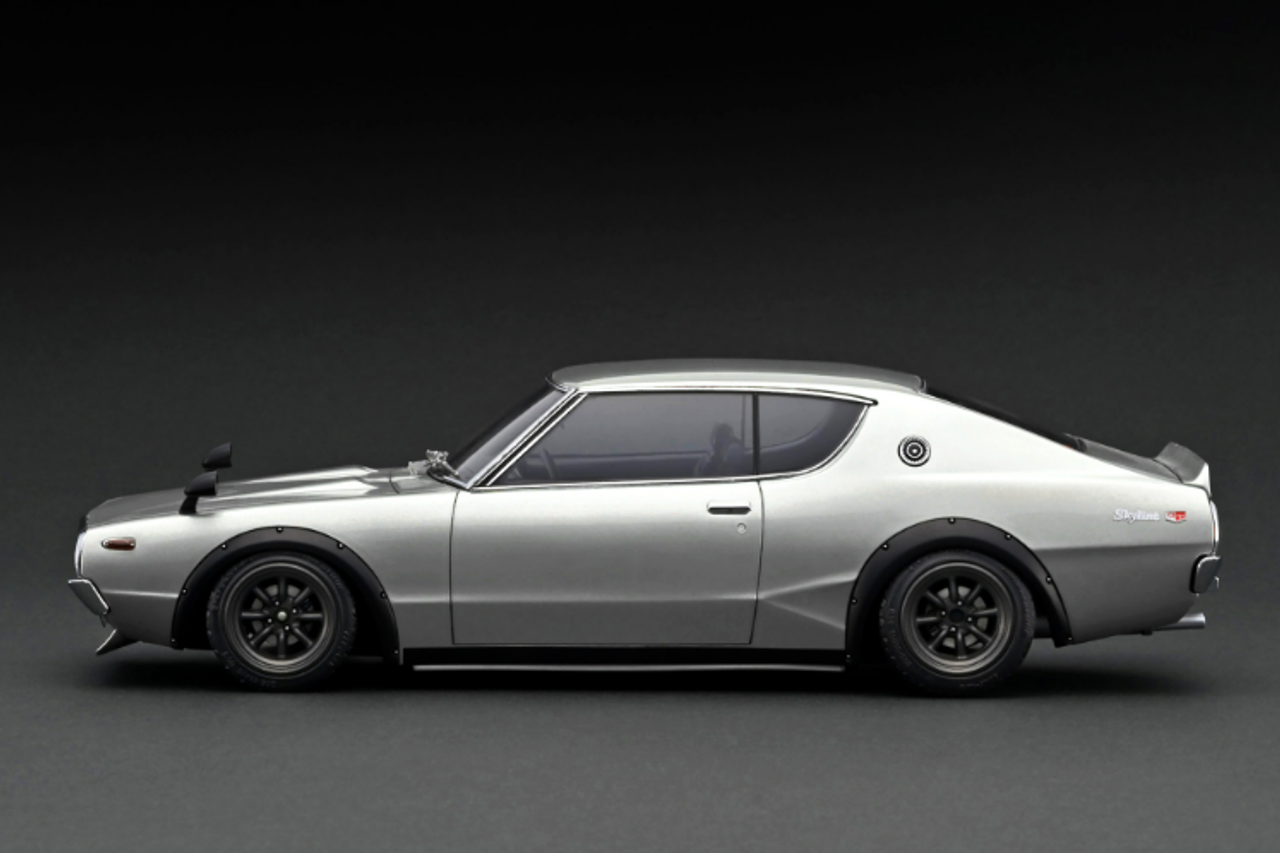 1/18 Ignition Model Nissan Skyline 2000 GT-R Silver - LIVECARMODEL.com