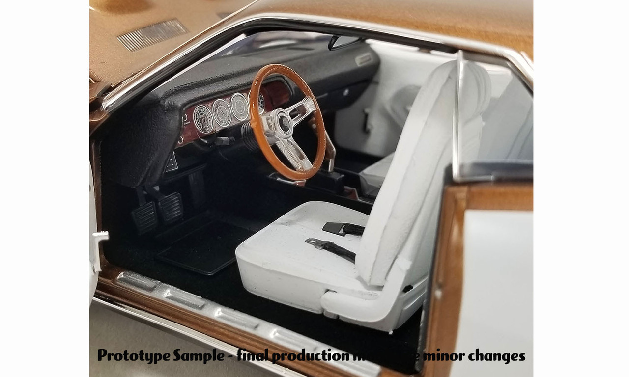 1/18 ACME 1971 Plymouth Cuda Hardtop (Tahitian Walnut Metallic) Diecast Car Model