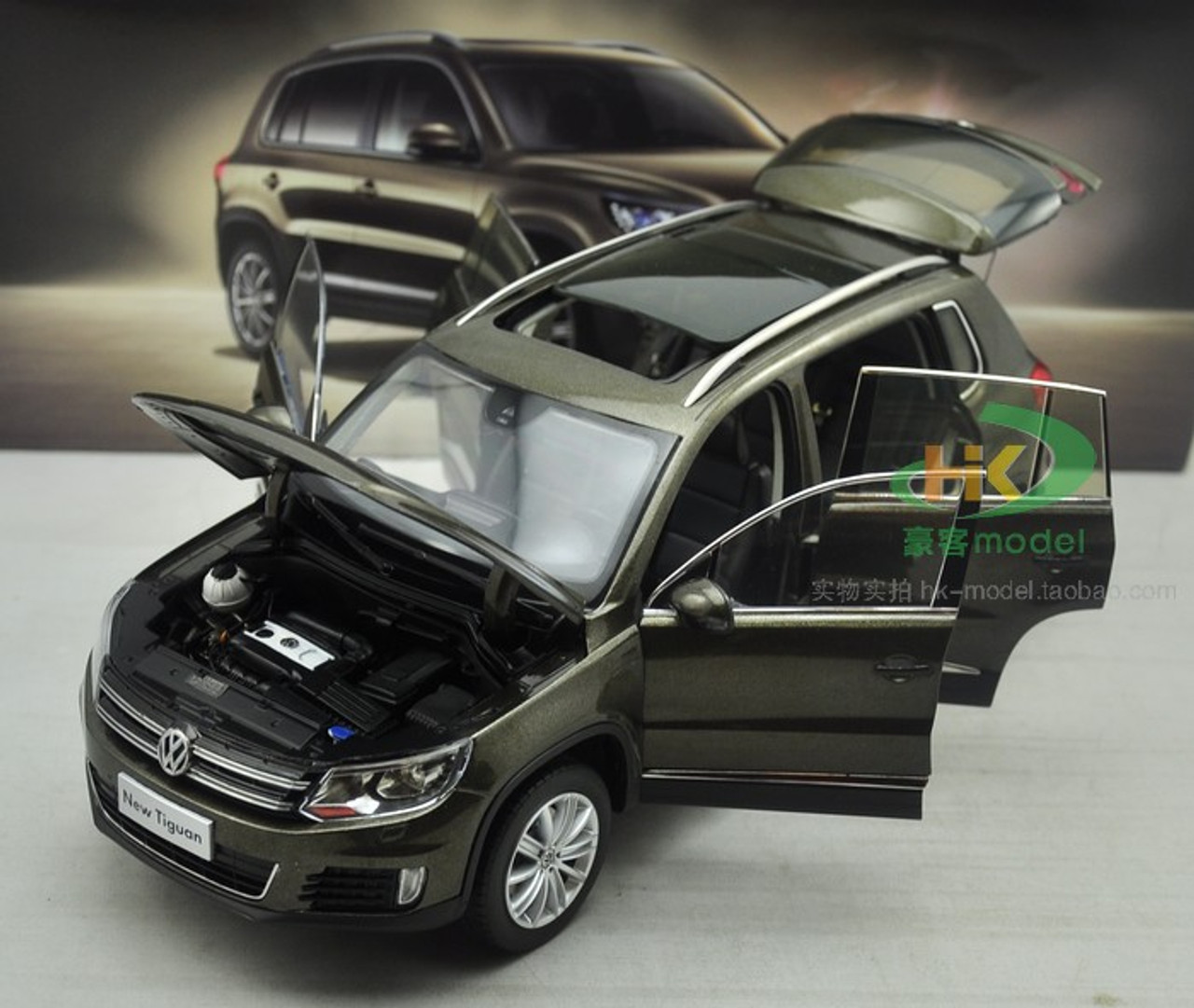 Miniature 1:18 - VW Tiguan 1/18 ( Norev ) Tél : 0795 87 73 71