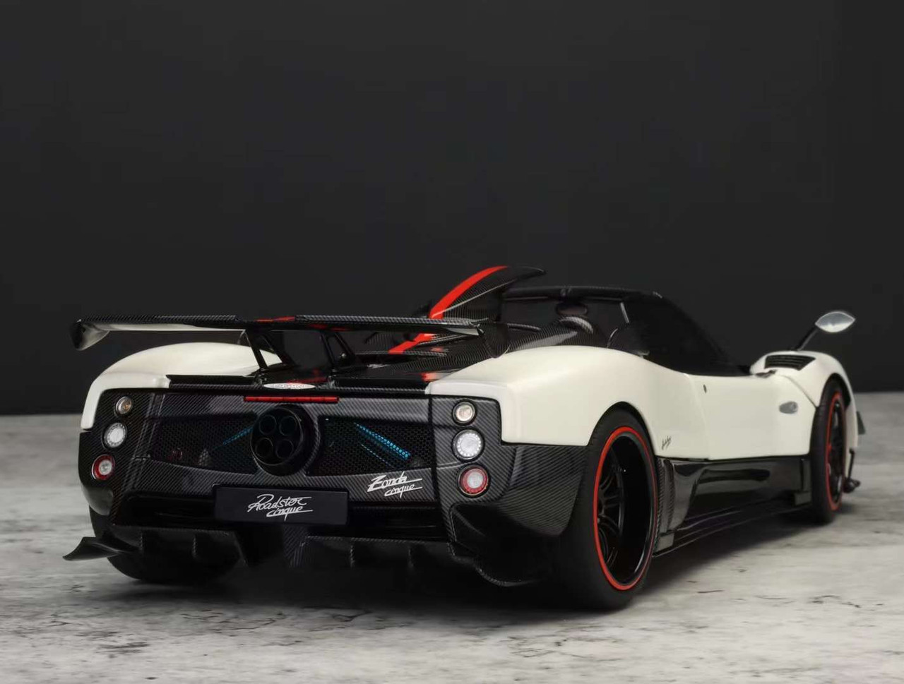 1/18 Almost Real Pagani Zonda Cinque Roadster (White) Car Model