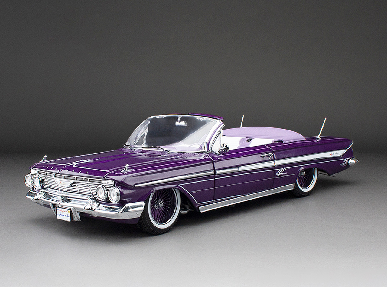 UT models Chevrolet Impala マルーン 1/18 UT Models 1/18 Chevy Impala SS 1996 Black Diecast 21031