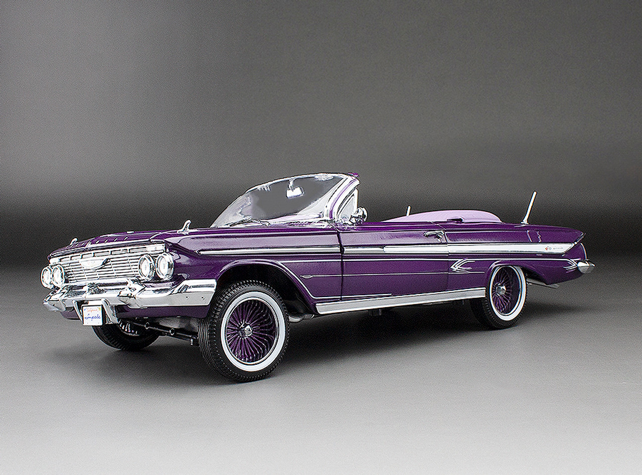 UT models Chevrolet Impala マルーン 1/18 1961 Chevrolet Impala Sport Coupe – Honduras Maroon