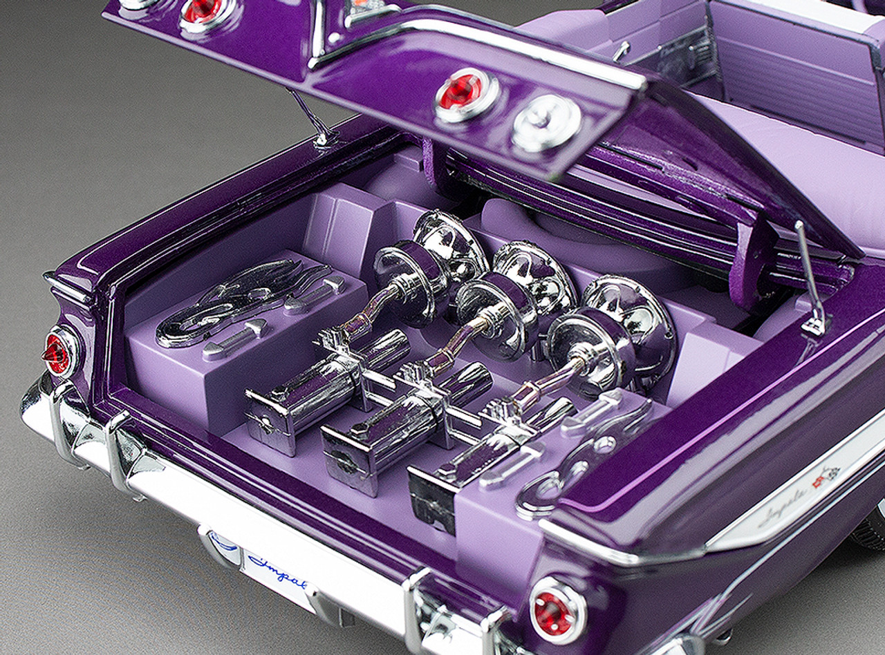 1/18 Sunstar 1961 Chevrolet Impala Open Convertible Lowrider