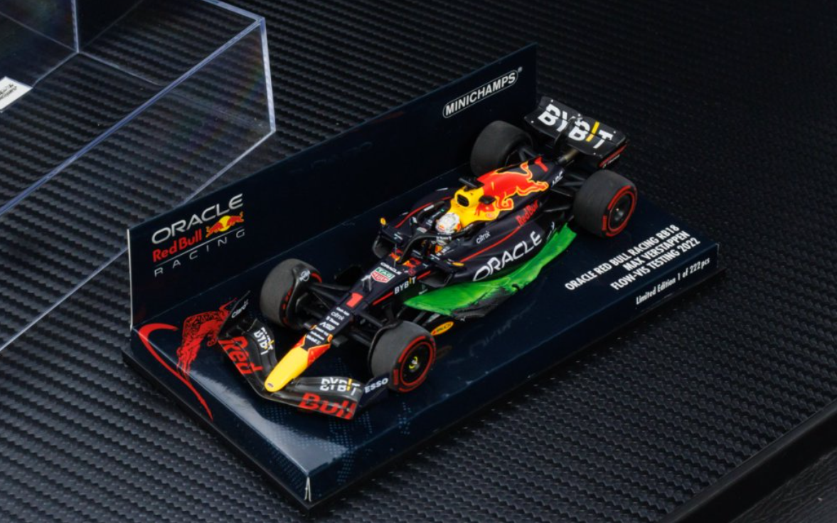 1/43 MINICHAMPS ORACLE RED BULL RACING RB18 - MAX VERSTAPPEN - FLOW-VIS TESTING 2022 Resin Car Model