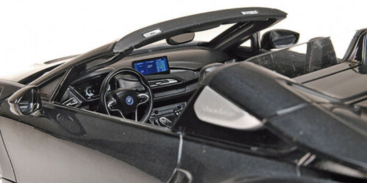 1/18 Minichamps BMW i8 Roadster Spyder (Grey) Diecast Car Model