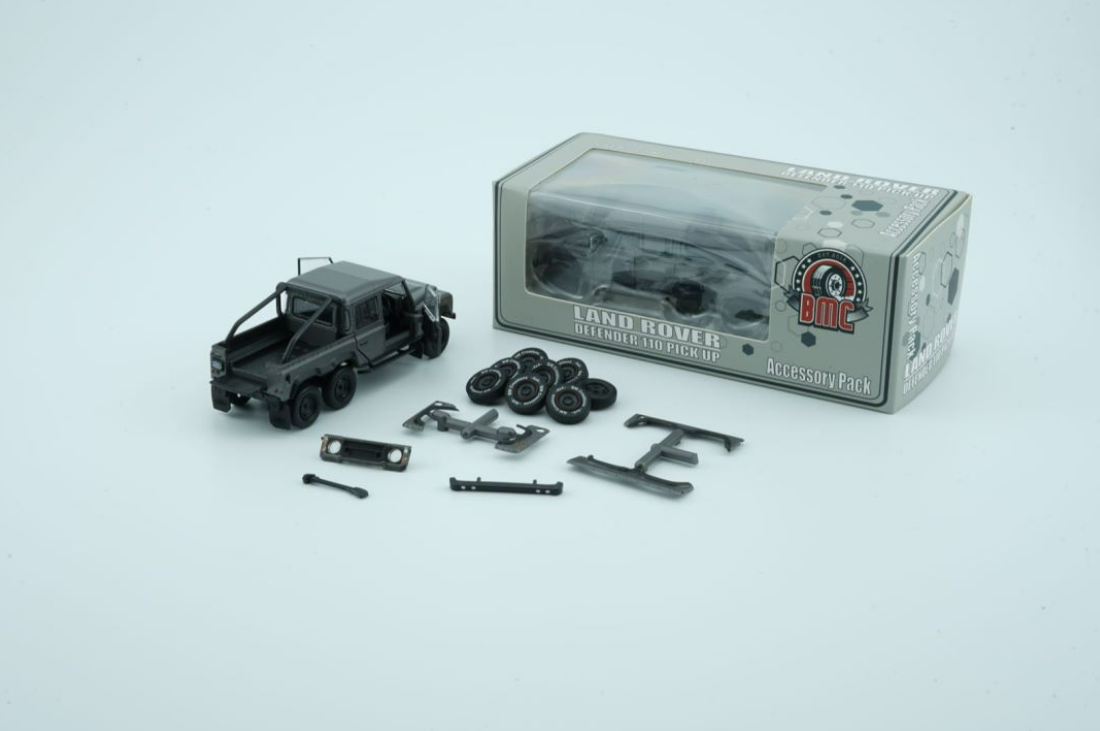 1/64 BM Creations Land Rover 2016 Defender 110 Pick Up -Dark Grey Silver (LHD) 