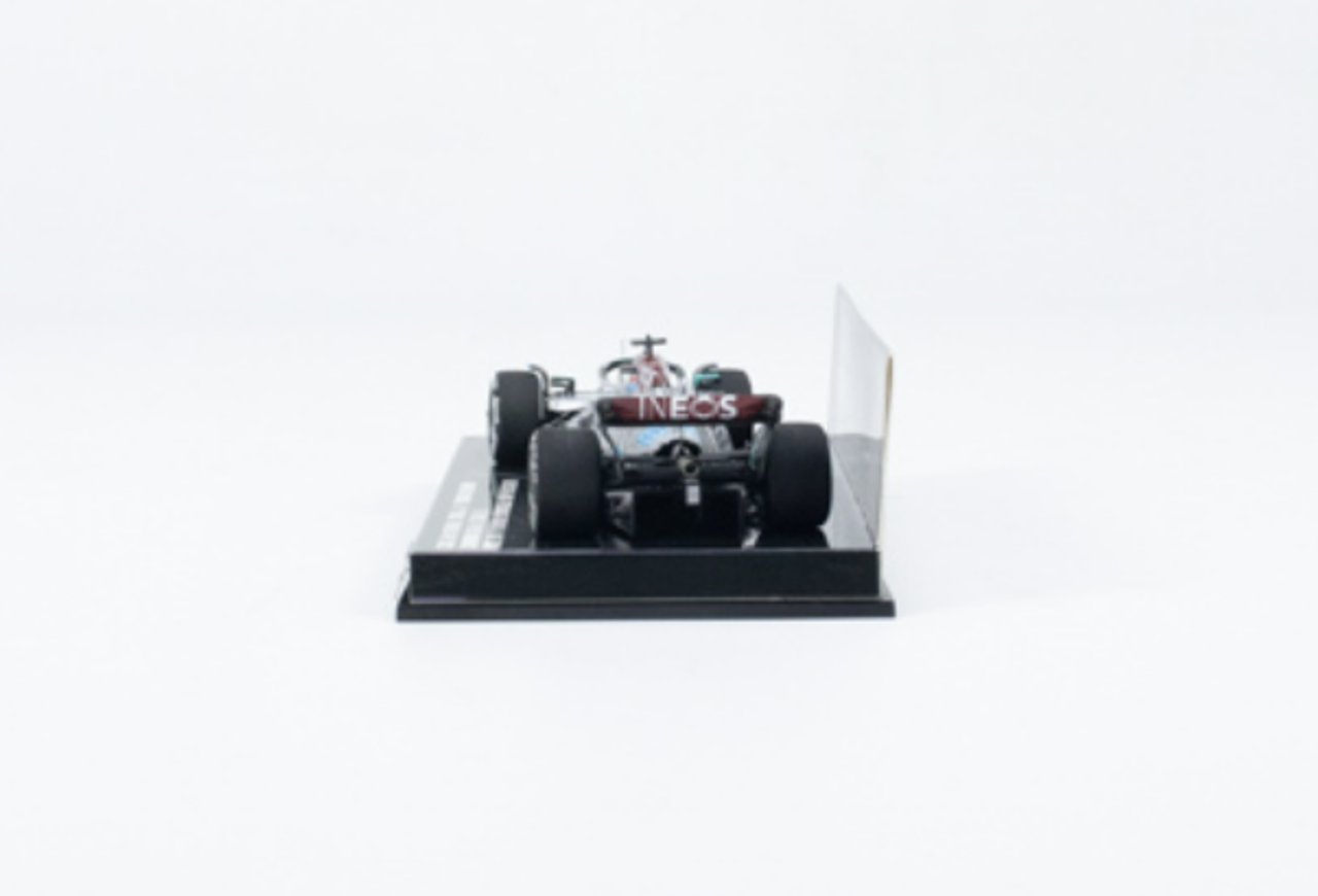 1/43 MINICHAMPS MERCEDES-AMG PETRONAS FORMULA ONE TEAM F1 W13 E PERFORMANCE - G. RUSSELL - 3RD PLACE FRENCH GP 2022 Resin Car Model