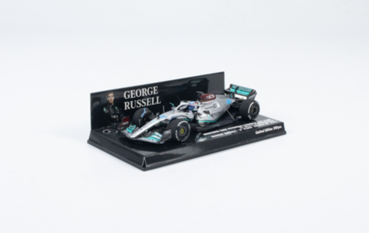 1/43 MINICHAMPS MERCEDES-AMG PETRONAS FORMULA ONE TEAM F1 W13 E PERFORMANCE - G. RUSSELL - 3RD PLACE FRENCH GP 2022 Resin Car Model
