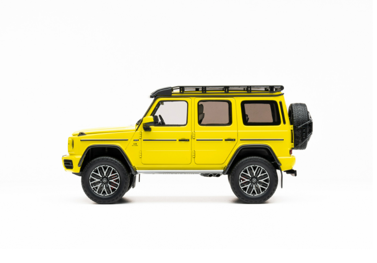 1/18 Mercedes-AMG G63 4x4² Yellow Diecast full open