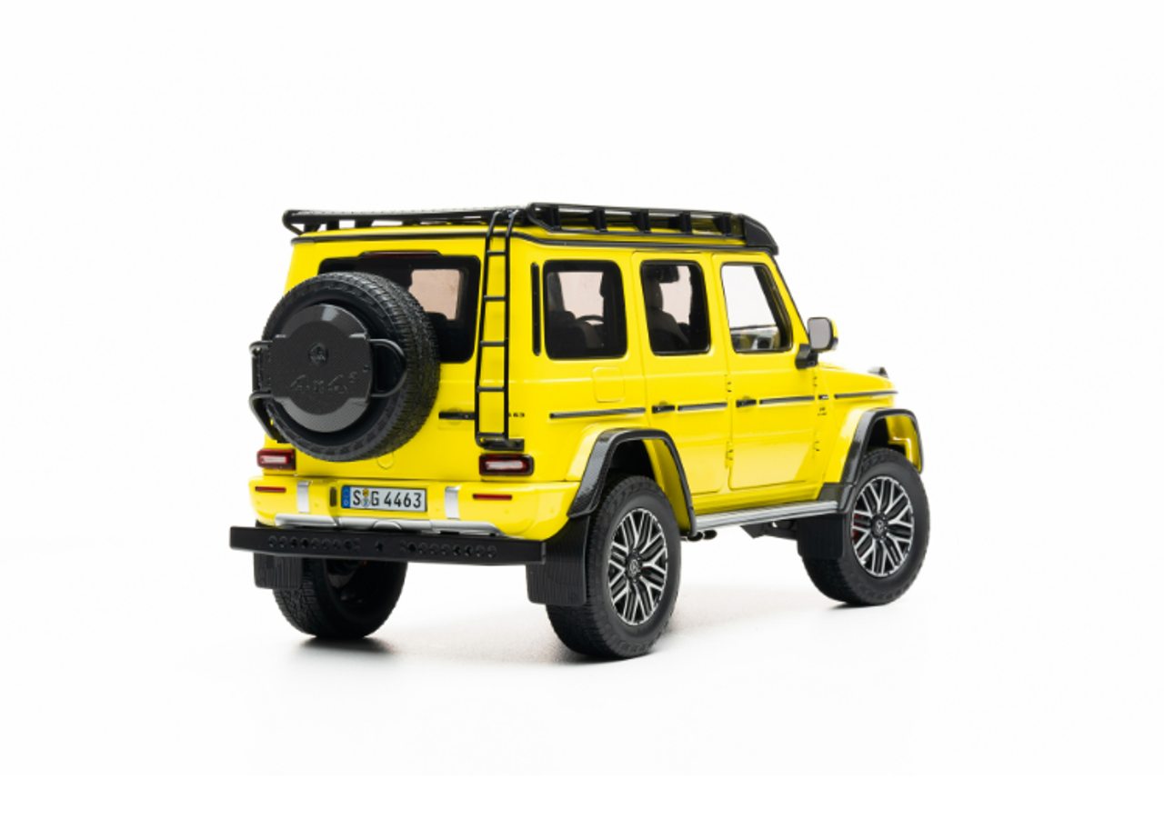 1/18 Mercedes-AMG G63 4x4² Yellow Diecast full open