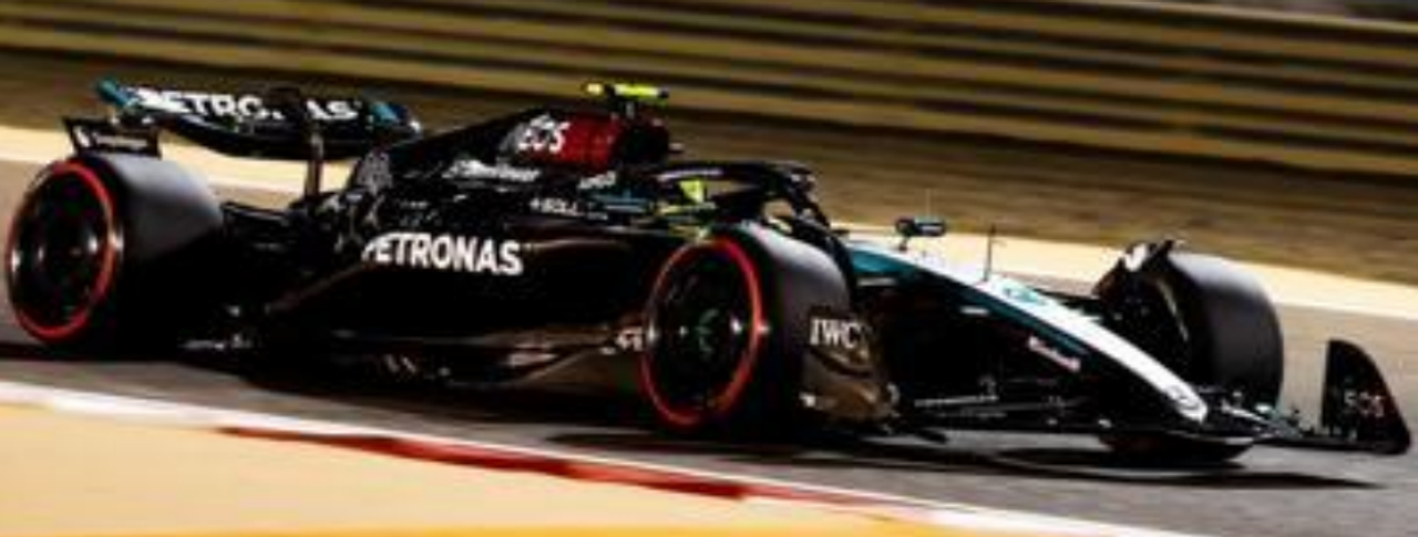 1/43 Spark 2024 Mercedes-AMG PETRONAS F1 Team No.44 W15 E Performance Lewis Hamilton Car Model