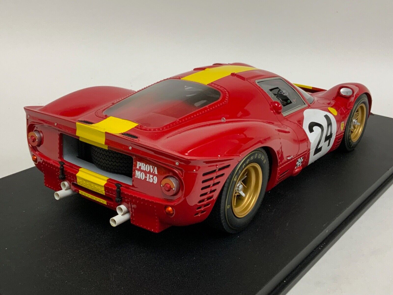 1/12 1967 Ferrari 330 P4 24 hours of Le Mans Resin Car Model