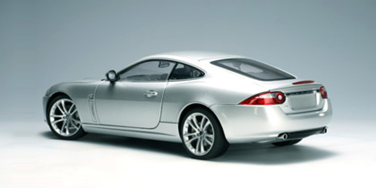 1/18 AUTOart Jaguar XK Coupe (Silver) Diecast Car Model