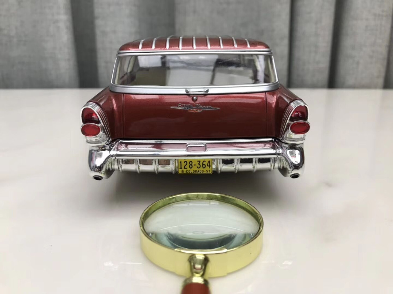 1/18 BOS 1957 Buick Century Caballero Estate Wagon (Red) Resin Car Model