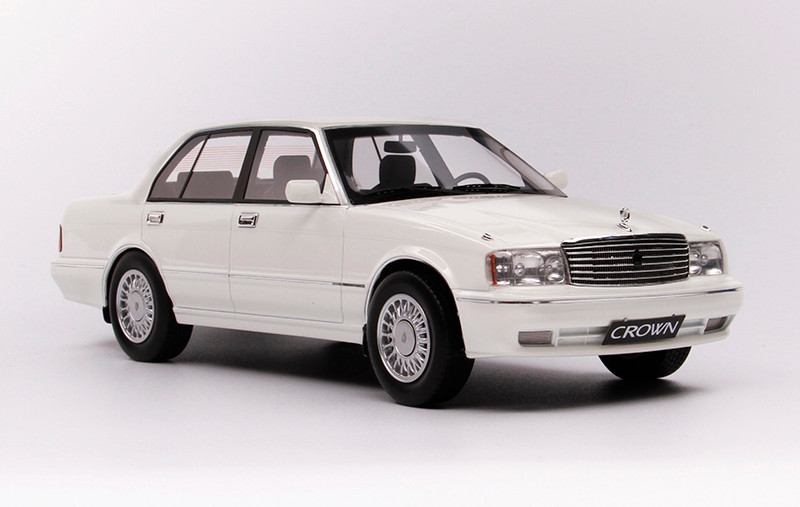 ミニカー 1/18 ignition model TOYOTA CROWN RS 220 1/18 Ignition Model Toyota Crown (220) 3.5L RS Advance Black Pearl