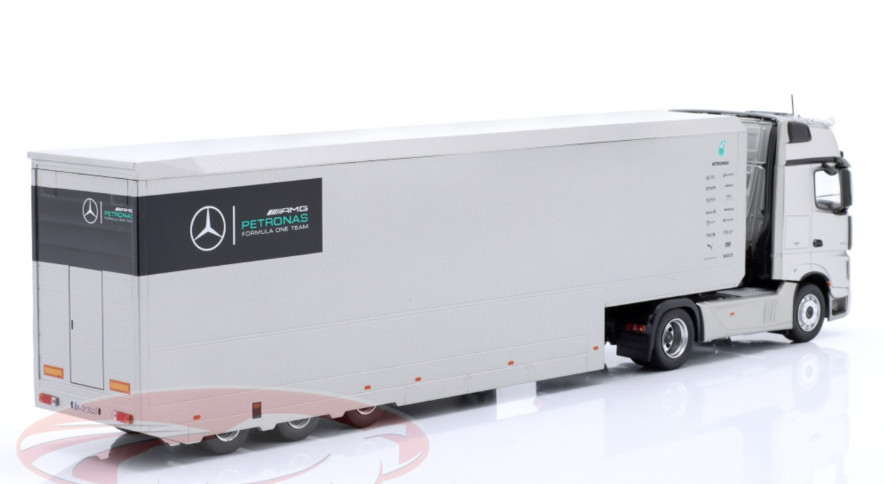 1/43 Mercedes-Benz Actros MP4 Mercedes Formula 1 Team Transporter Diecast Car Model