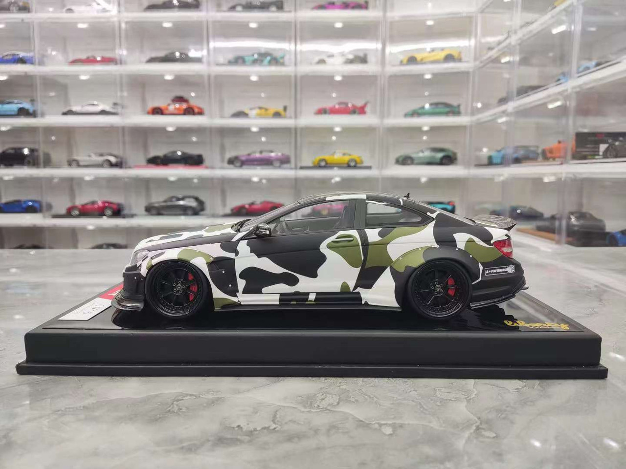 1/18 Timothy & Pierre TP Mercedes-Benz C63 AMG Liberty Walk