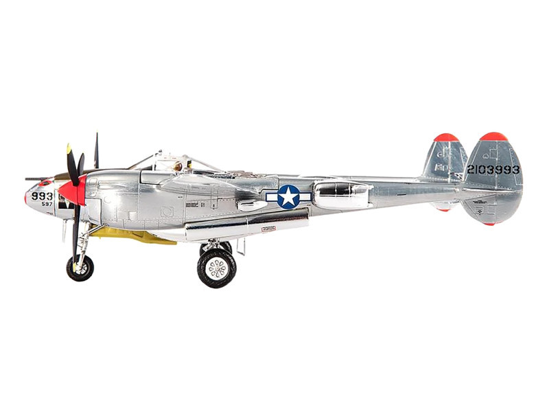 Lockheed P-38J Lightning Fighter Aircraft 