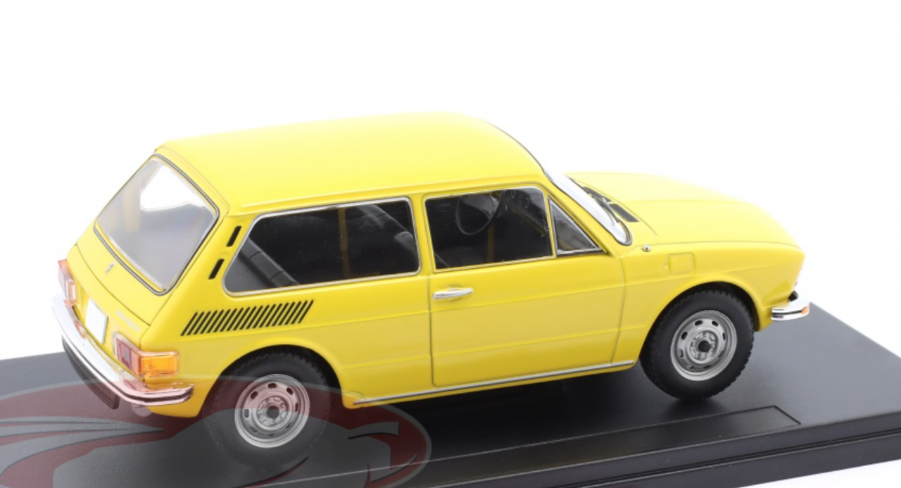 1/24 Hachette VoVolkswagen VW Brasilia (Yellow) Car Model