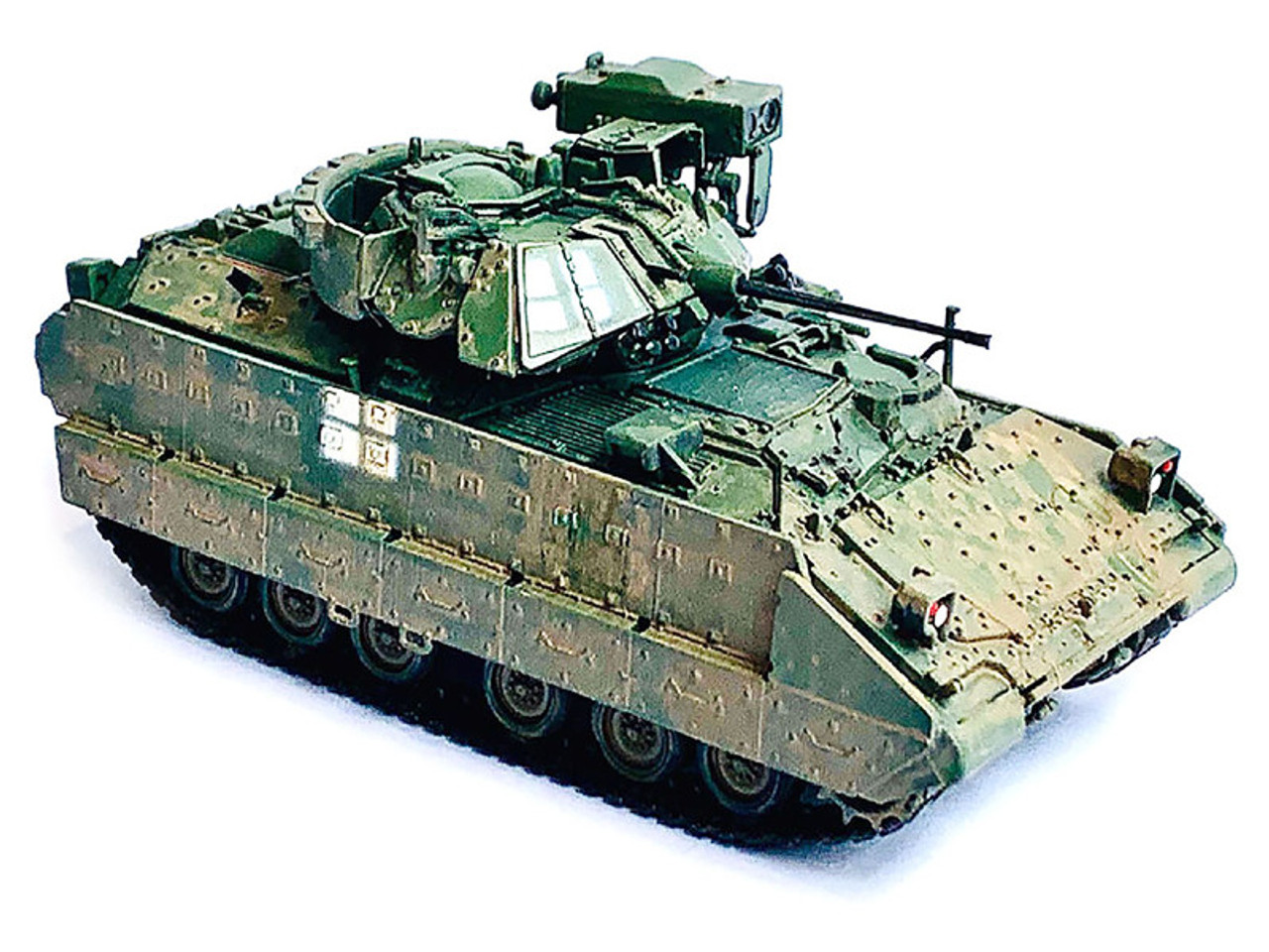 Ukraine M2A2 ODS Light Tank Green Camouflage (Weathered) "NEO Dragon Armor" Series 1/72 Plastic Model by Dragon Models