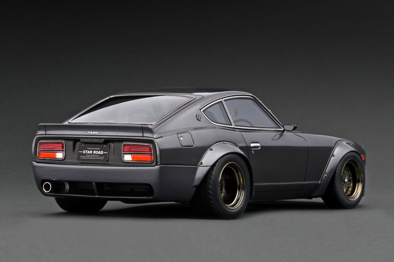 1/18 Ignition Model Nissan Fairlady Z (S30) STAR ROAD Gun