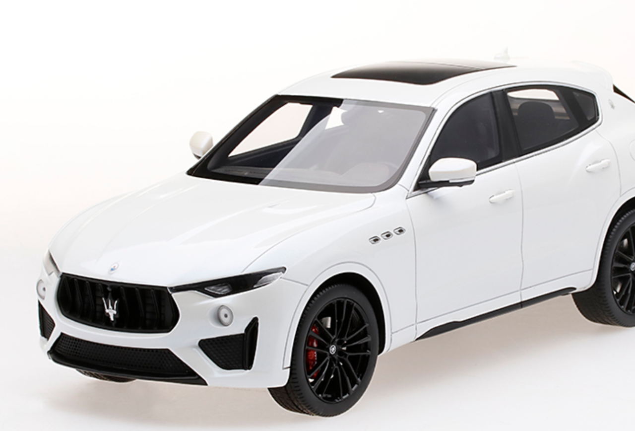 1/18 TSM Topspeed Top Speed Maserati Laventi (White) Resin Car Model