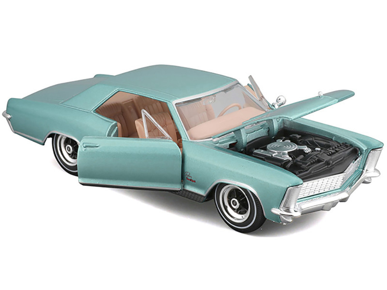 1/24 Maisto 1965 Buick Riviera (Blue) Diecast Car Model