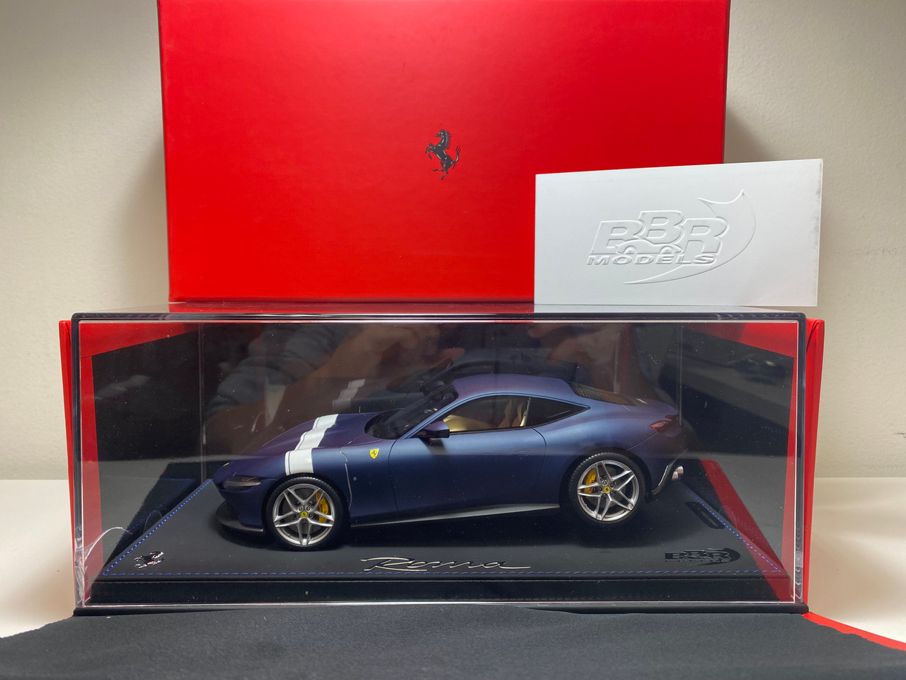 DAMAGED AS-IS 1/18 BBR Ferrari Roma (Matte Blue Abu Dhabi & White Stripe) Resin Car Model Limited 24 Pieces