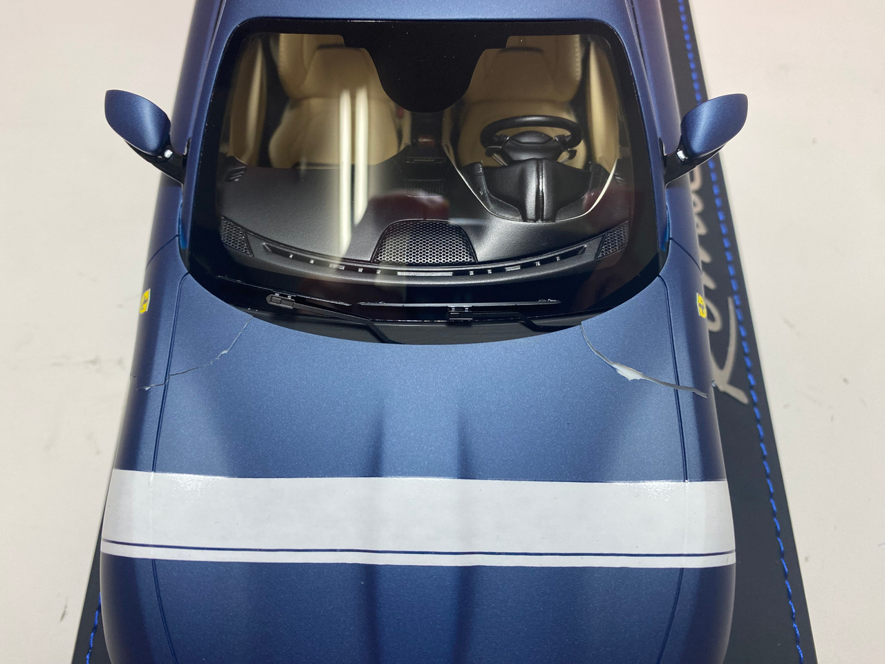 DAMAGED AS-IS 1/18 BBR Ferrari Roma (Matte Blue Abu Dhabi & White Stripe) Resin Car Model Limited 24 Pieces