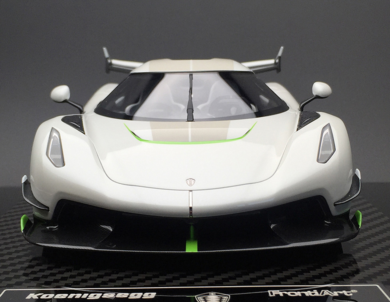 1/18 Frontiart Koenigsegg Jesko (White) Resin Car Model