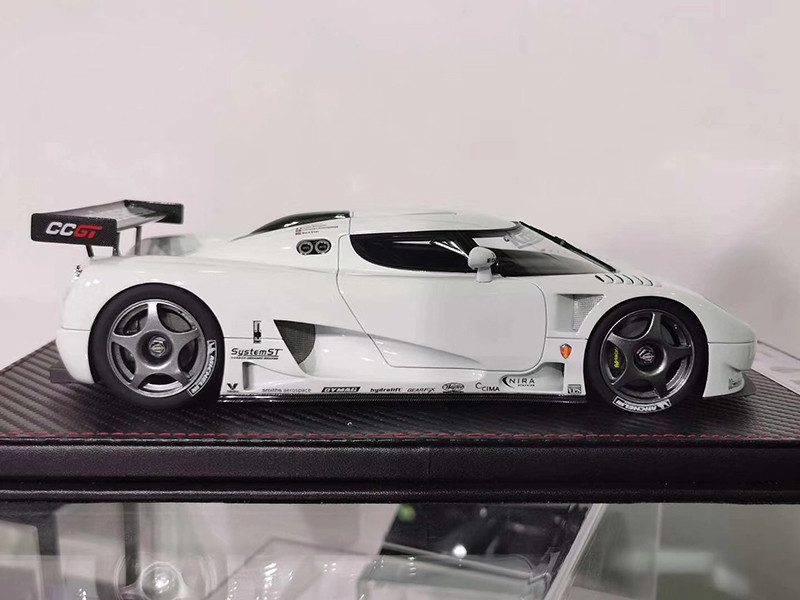 1/18 Frontiart Koenigsegg CCGT (White) Resin Car Model