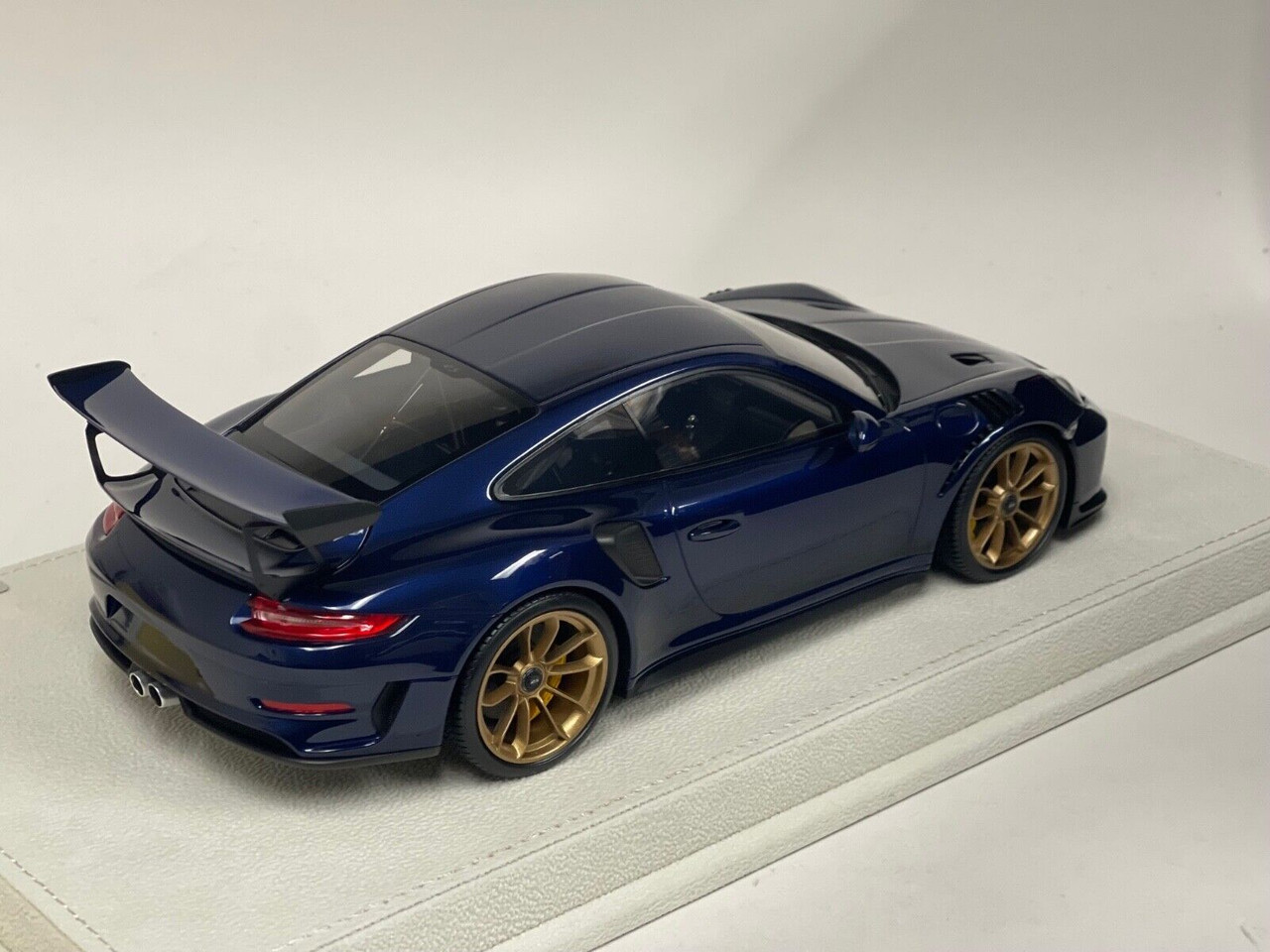 1/18 Make Up 2018 Porsche 911 (991.2) GT3 RS (Irish Blue) Car Model