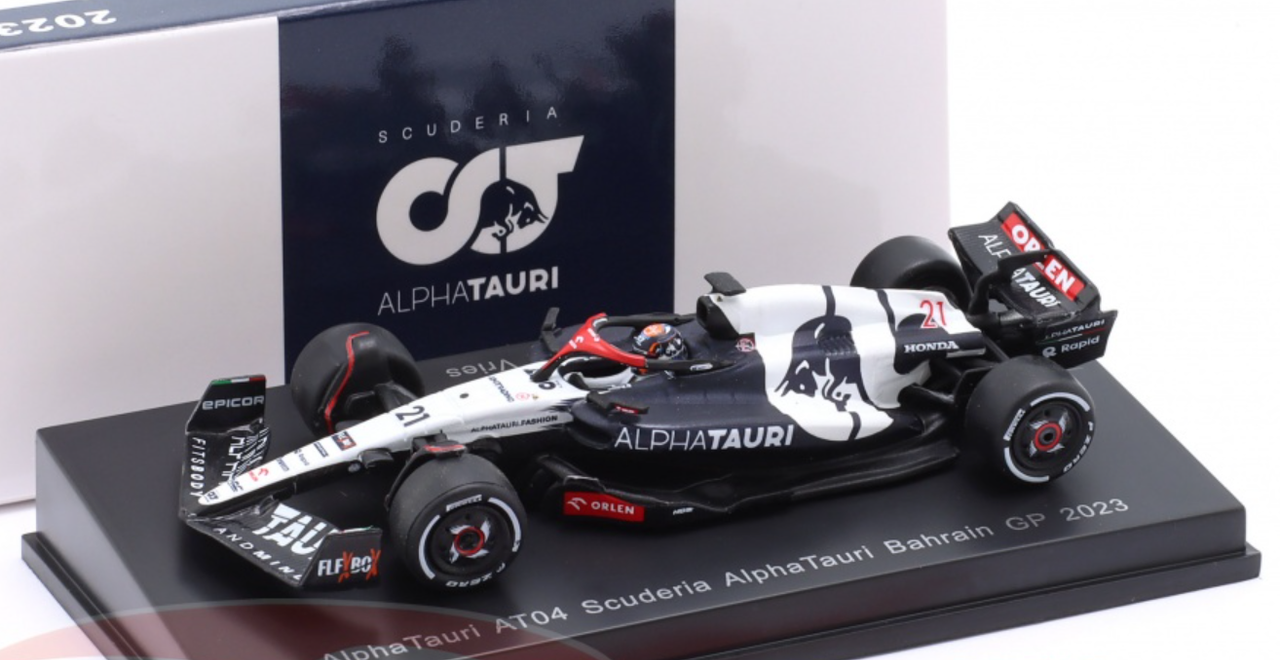 1/64 Spark 2023 Formula 1 Nyck de Vries AlphaTauri AT04 #21 Bahrain GP Car Model